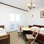 게스트하우스 And With Parking Space Barbat, Rab - 5070 Barbat na Rabu