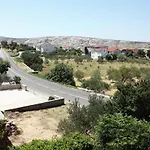 게스트하우스 And With Parking Space Barbat, Rab - 5070