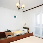 And With Parking Space Barbat, Rab - 5070 게스트하우스 2*