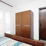 게스트하우스 And With Parking Space Barbat, Rab - 5070