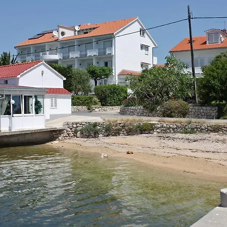 And With Parking Space Barbat, Rab - 5070 Guest house