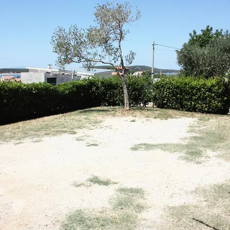 And With Parking Space Barbat, Rab - 5070 Guest house Barbat na Rabu