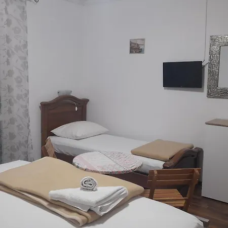 And With Parking Space Barbat, Rab - 5070 Гостевой дом