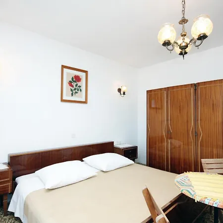 And With Parking Space Barbat, Rab - 5070