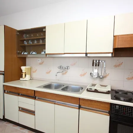 And With Parking Space Barbat, Rab - 5070