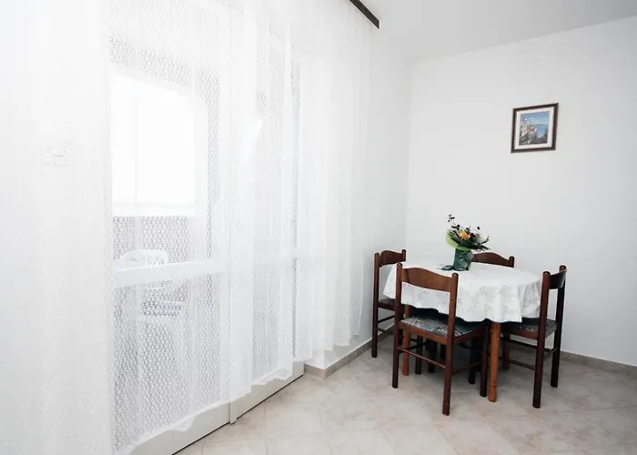 بيت ضيافة And With Parking Space Barbat, Rab - 5070 2*