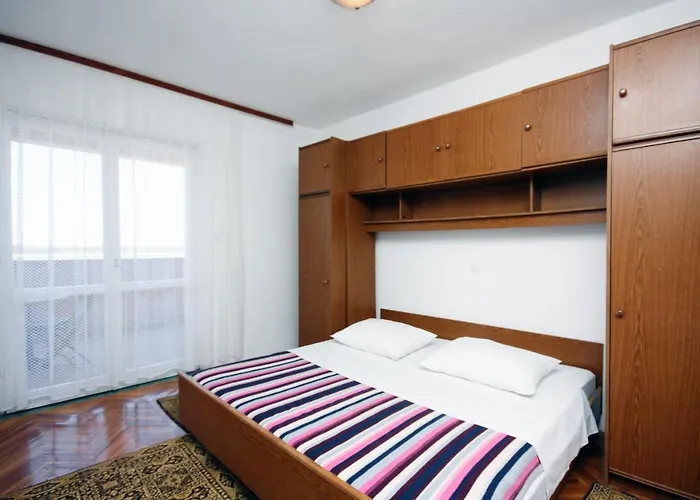 And With Parking Space Barbat, Rab - 5070 ゲストハウス 2*