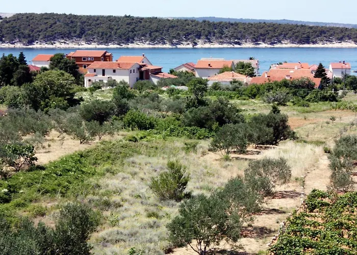 ゲストハウス And With Parking Space Barbat, Rab - 5070 Barbat na Rabu